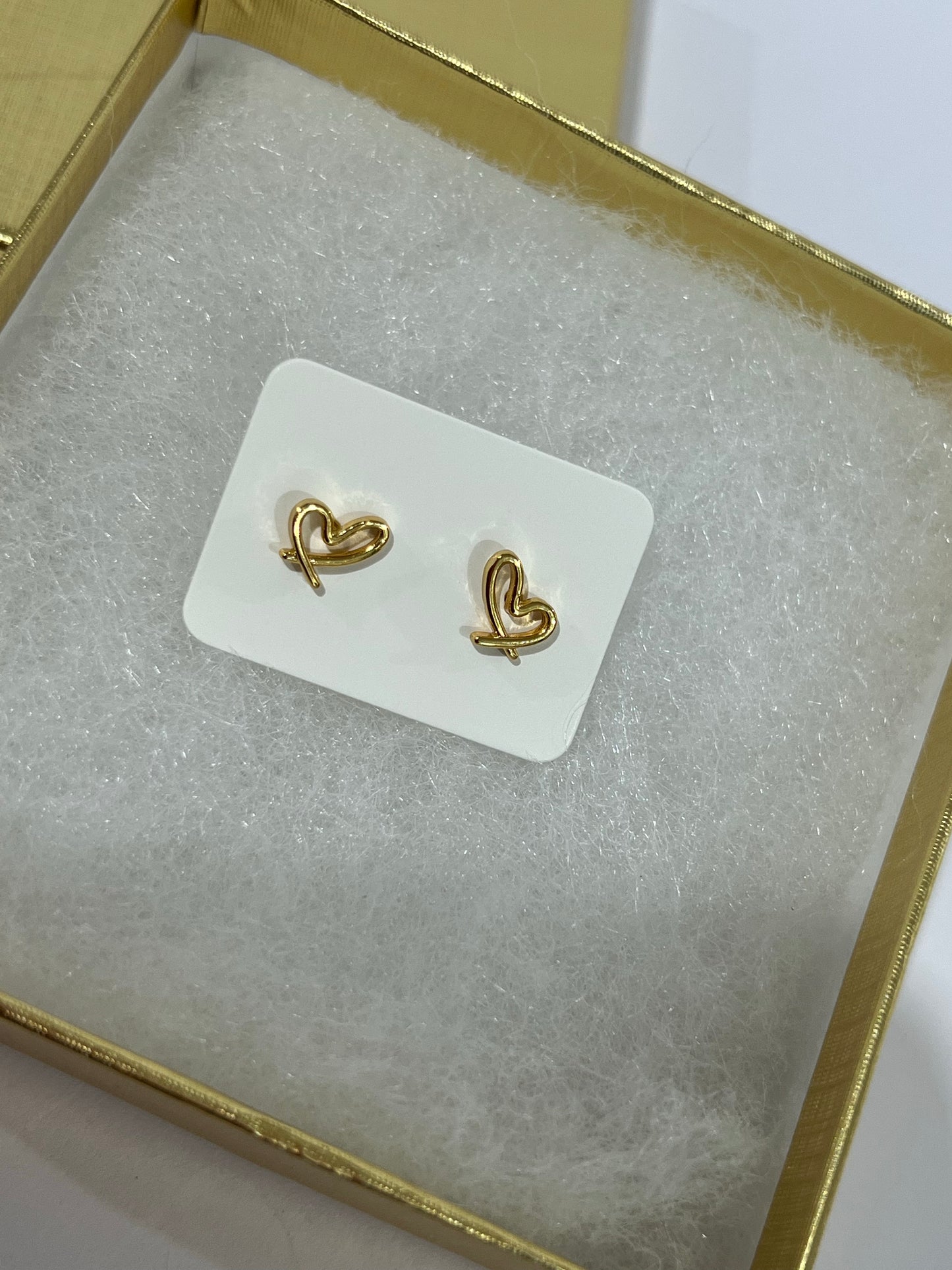 Kids Gold Infinite Heart Earring